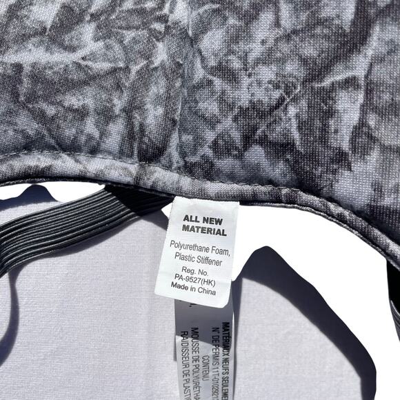 Child’s Gray Ghastly Gargoyle Long Sleeve Bodysuit and Wings Size M (8-10) - Picture 5 of 8